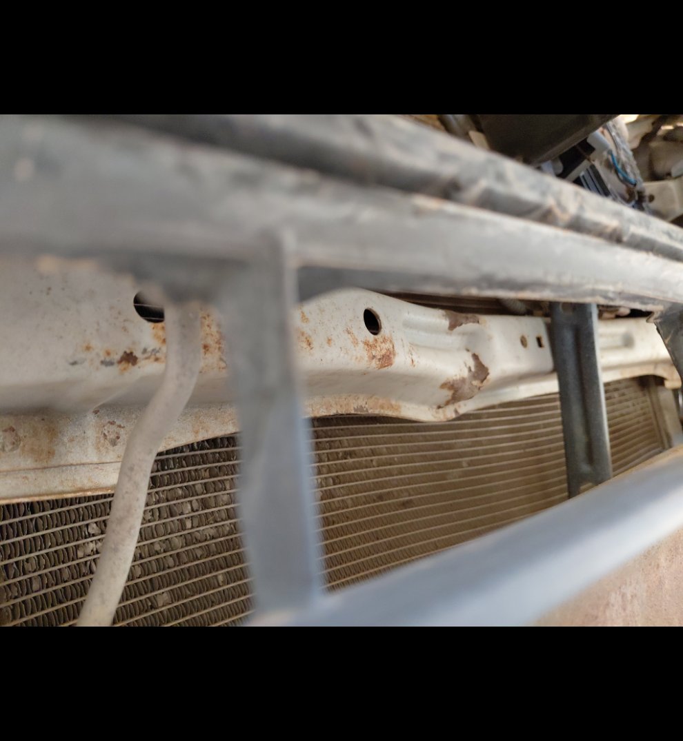 تويوتا انوفا  2013 image