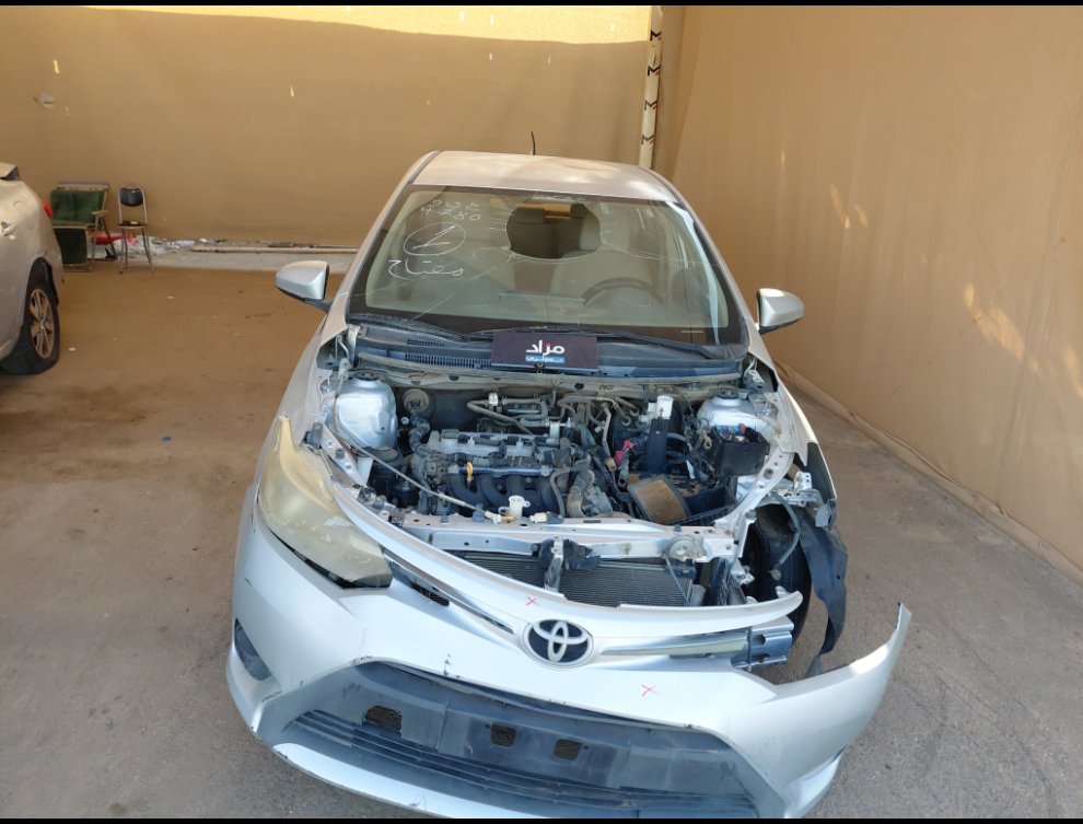 تويوتا يارس  2016