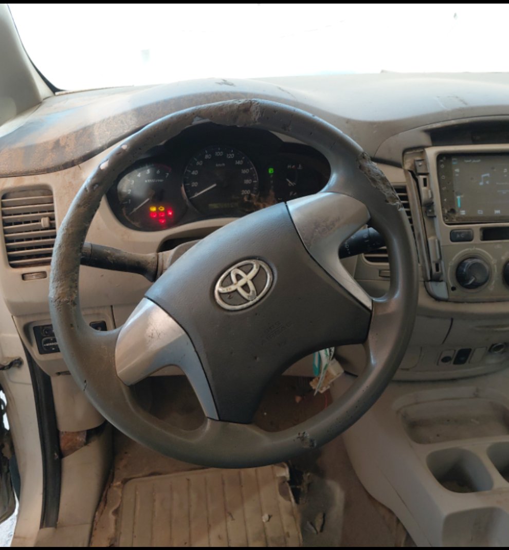 تويوتا انوفا  2014 image