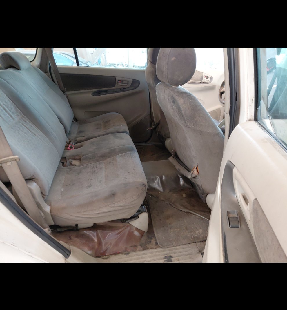 تويوتا انوفا  2014 image