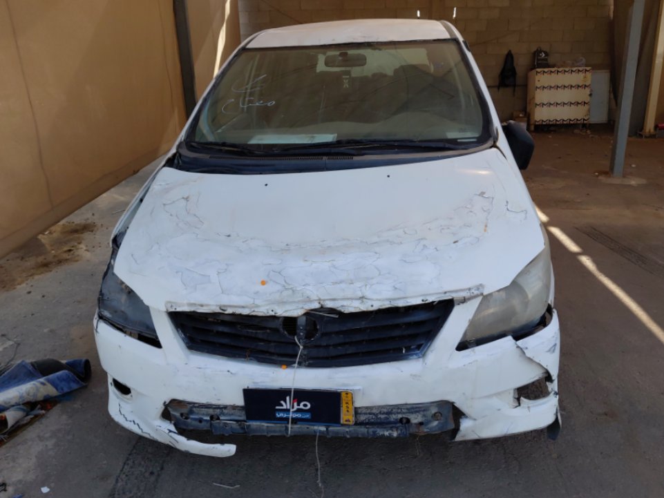 تويوتا انوفا  2014