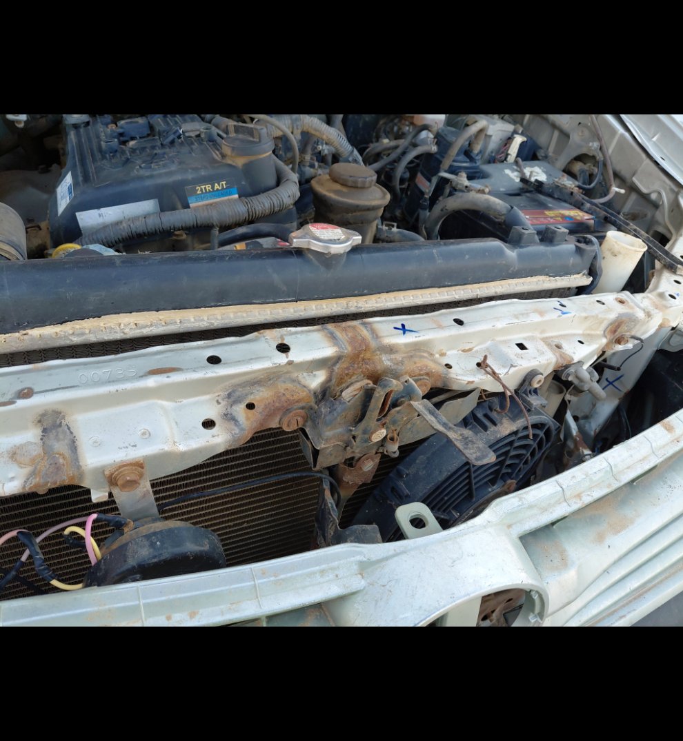 تويوتا انوفا  2012 image