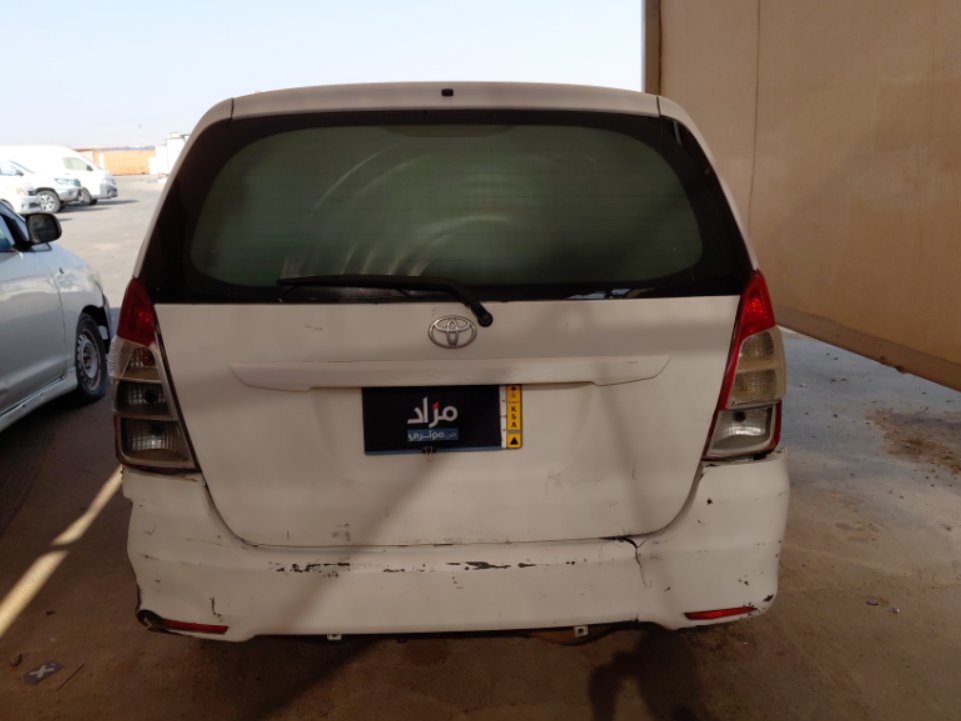 تويوتا انوفا  2014 image