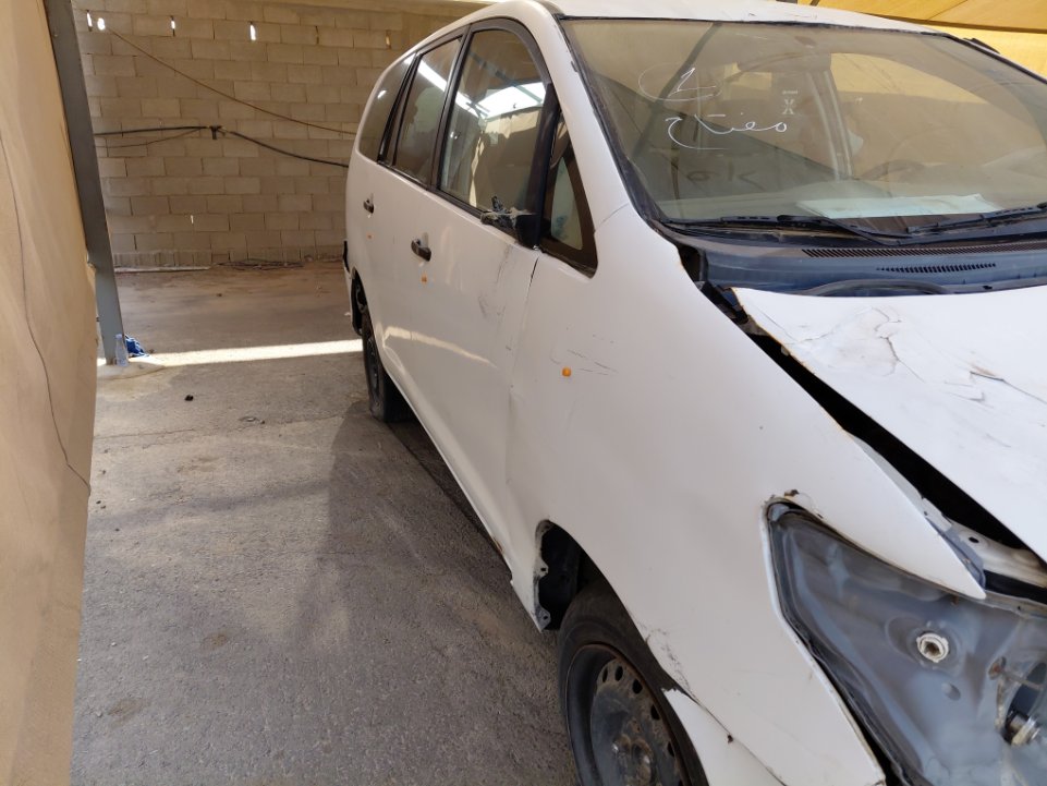 تويوتا انوفا  2014 image