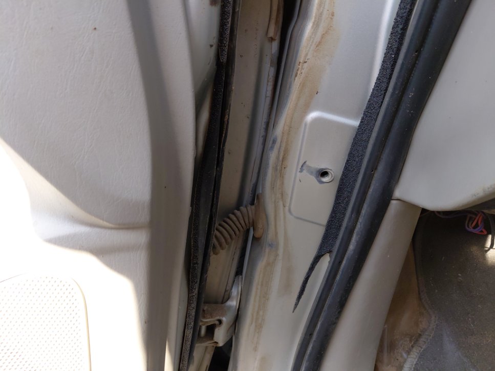 تويوتا انوفا  2012 image