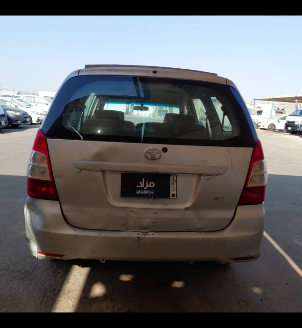 تويوتا انوفا  2012 image