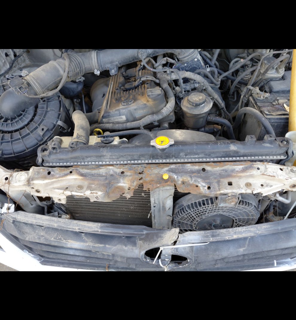 تويوتا انوفا  2014 image