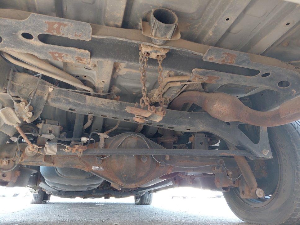 تويوتا انوفا  2012 image