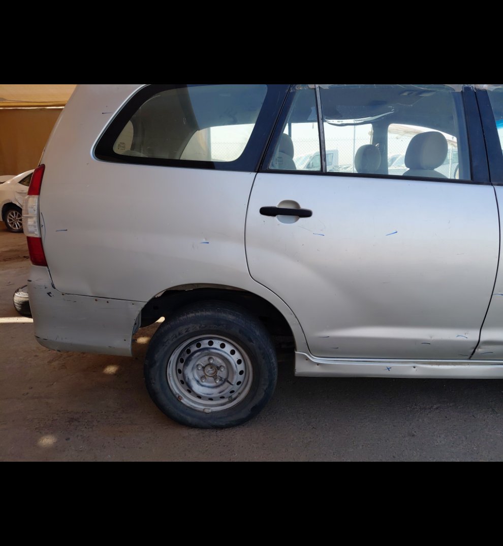 تويوتا انوفا  2012 image