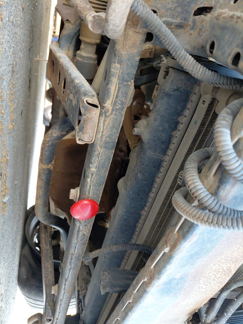 تويوتا انوفا  2012 image