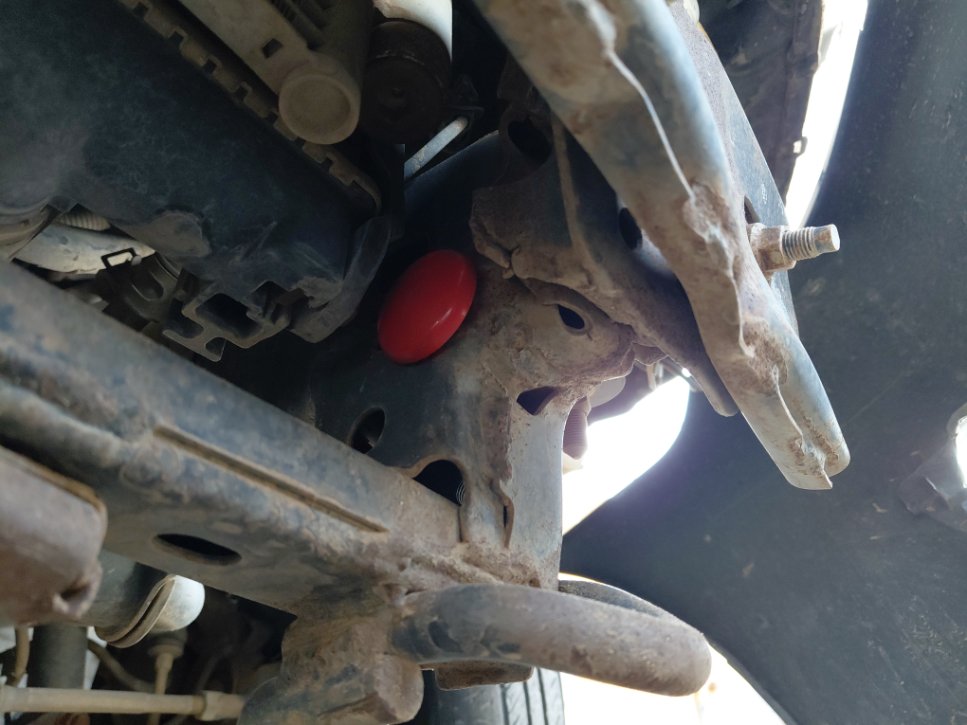 تويوتا انوفا  2012 image