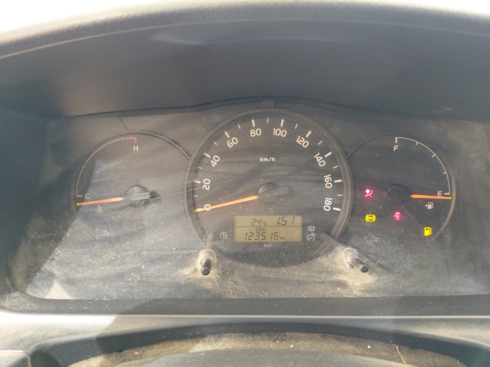 Toyota Hiace  2015 image