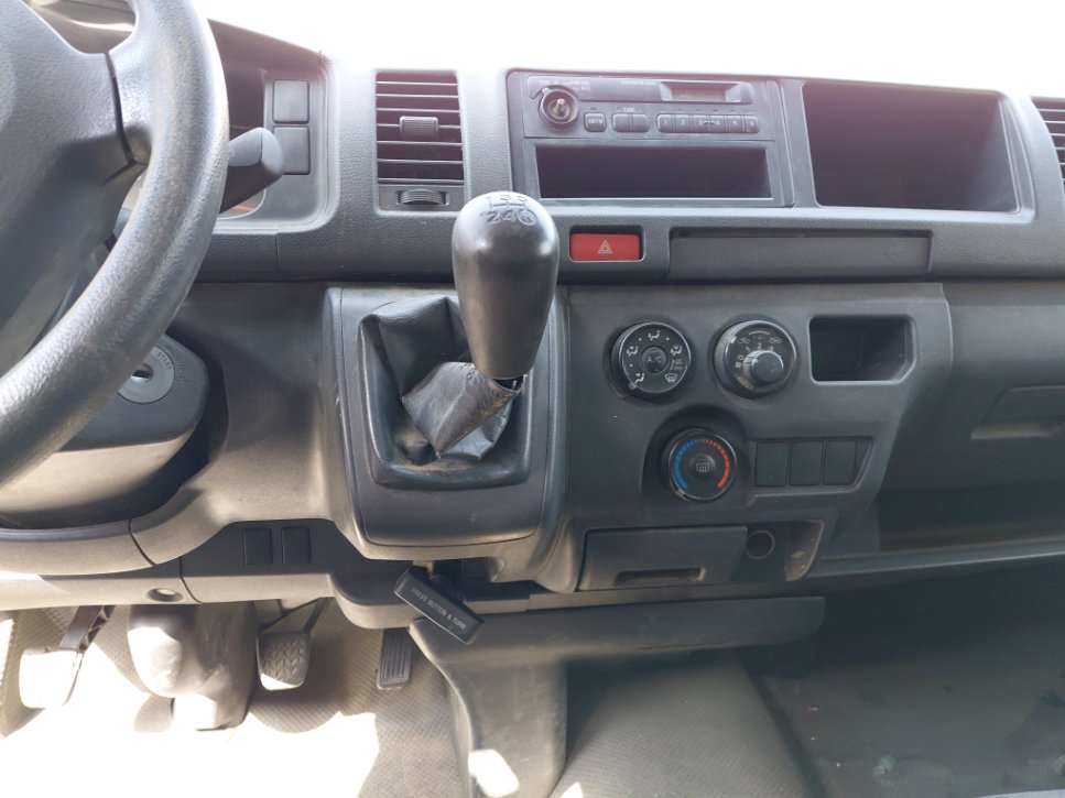 تويوتا هايس  2016 image