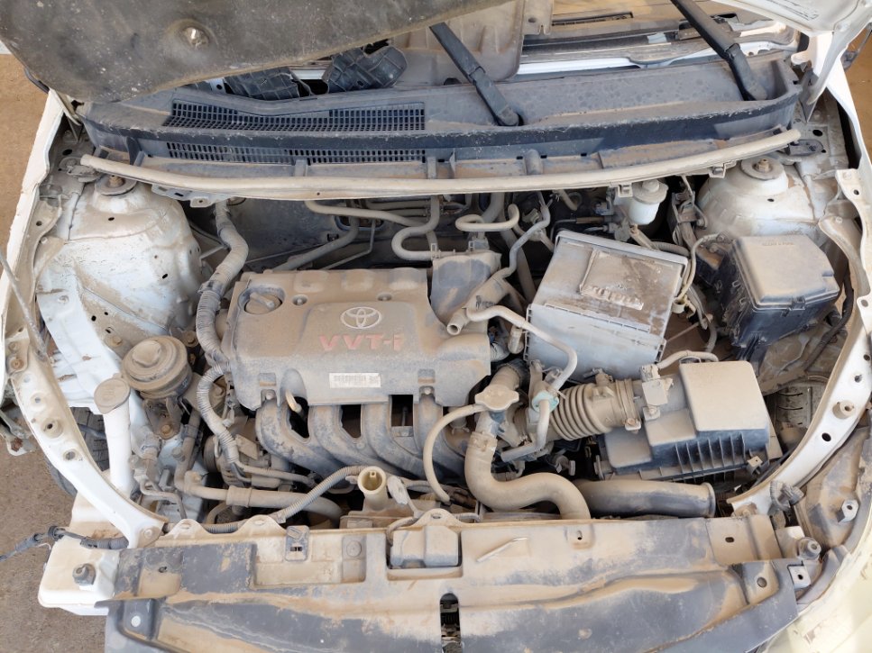 تويوتا يارس  2015 image