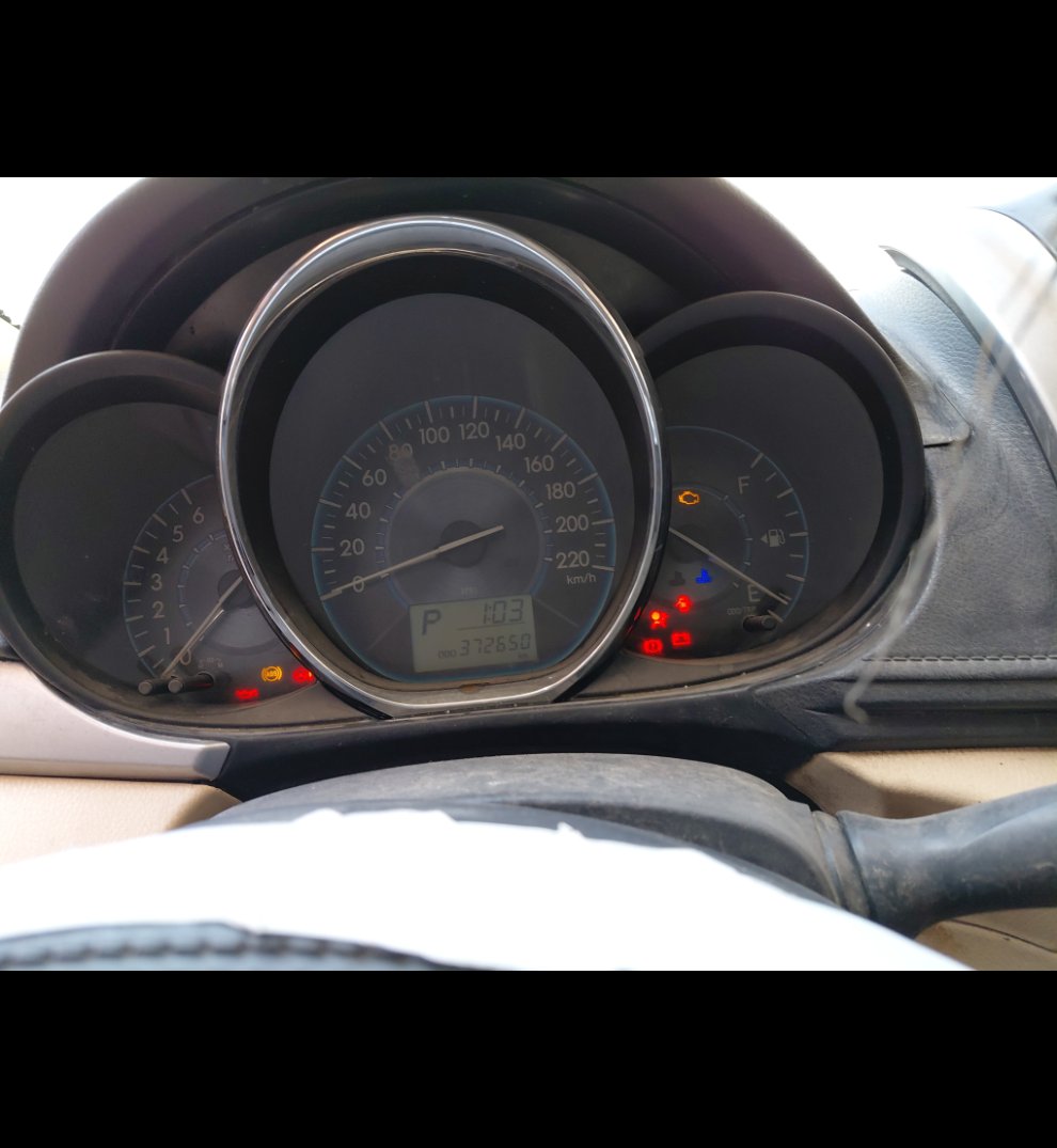 تويوتا يارس  2015 image