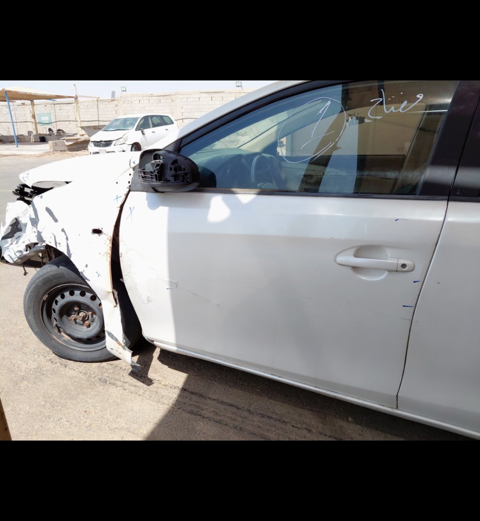 تويوتا يارس  2015 image