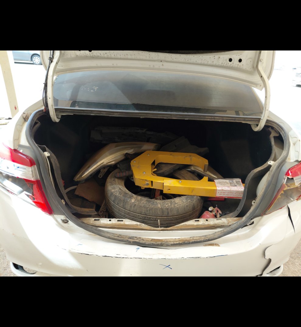 تويوتا يارس  2015 image