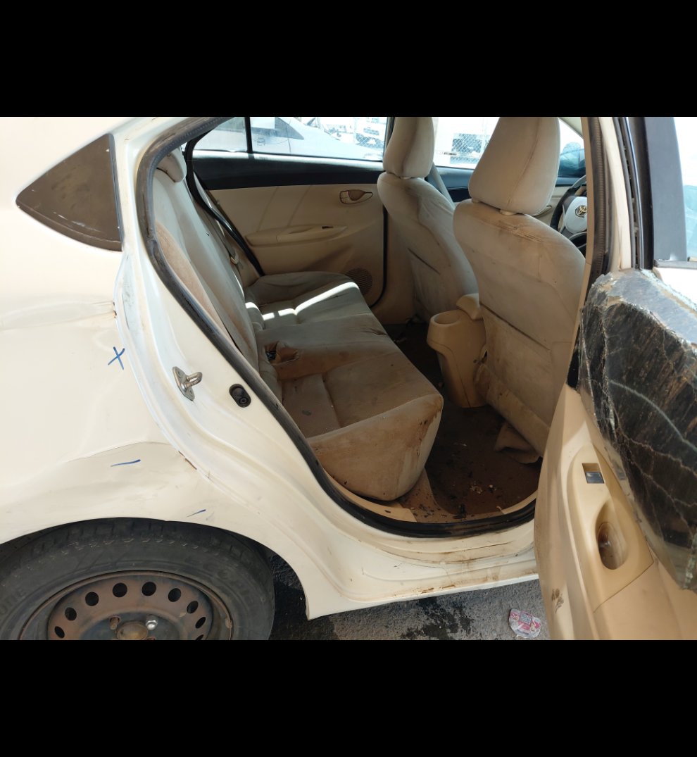 تويوتا يارس  2015 image