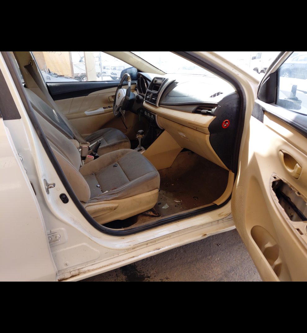 تويوتا يارس  2015 image