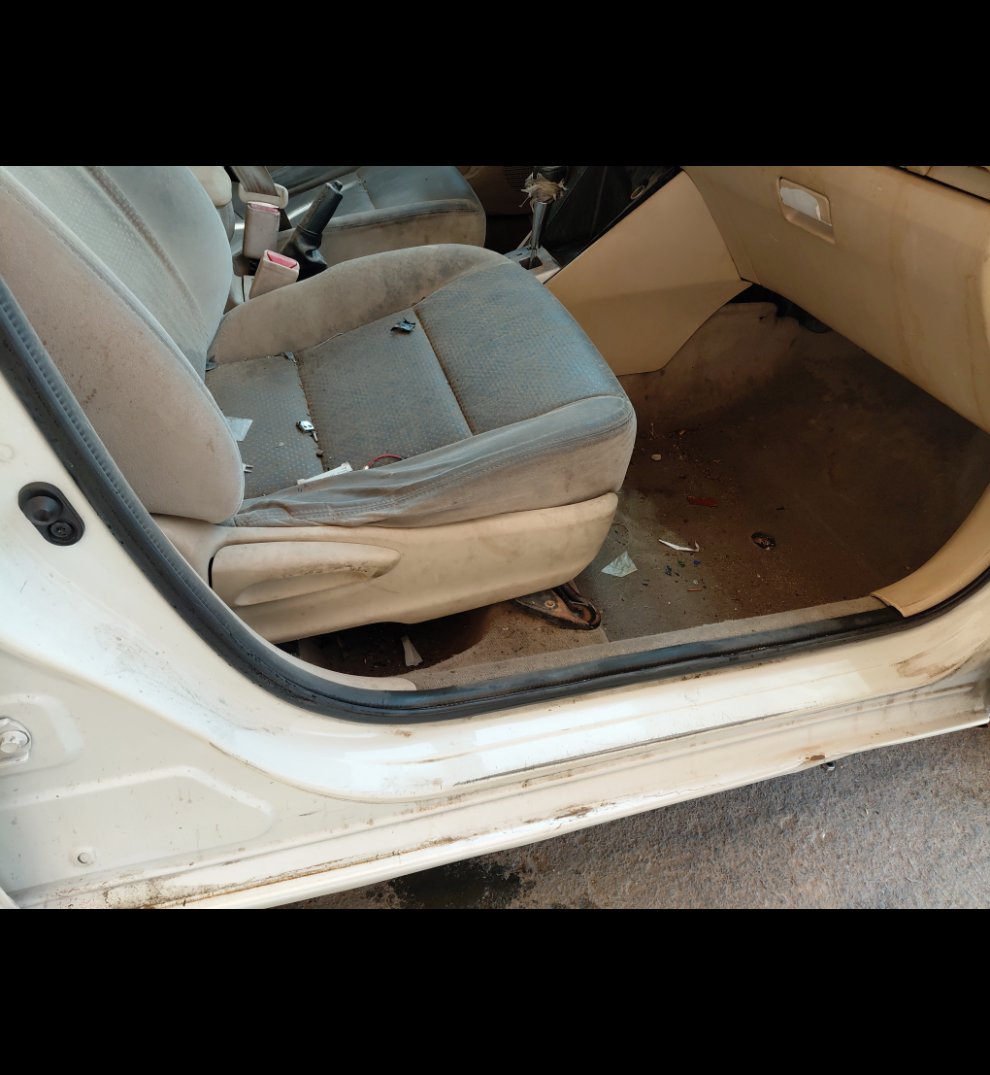 تويوتا يارس  2015 image