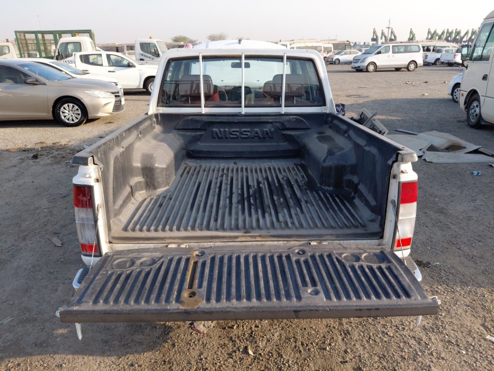 نيسان بيك أب  2016 image