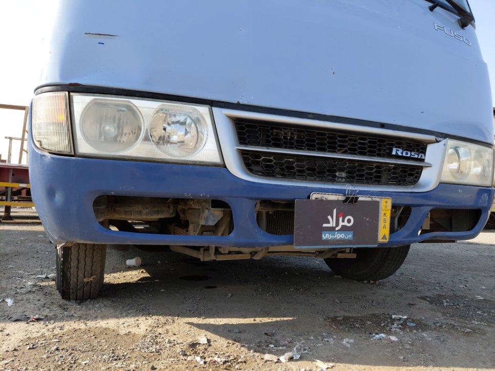 Mitsubishi Rosa FUSO 2013 image