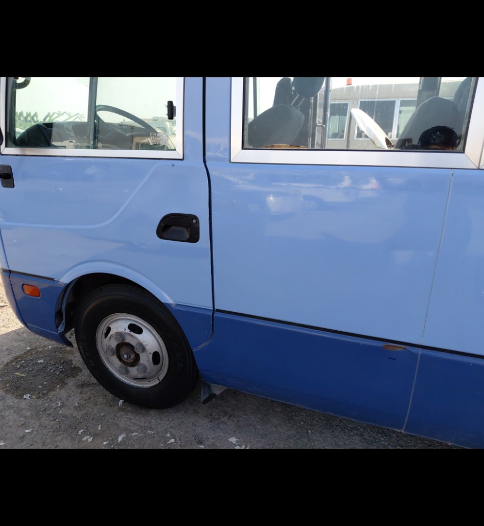 Mitsubishi Rosa FUSO 2013 image