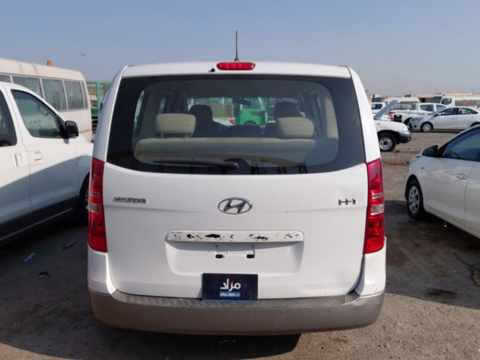 Hyundai H1  2021 image