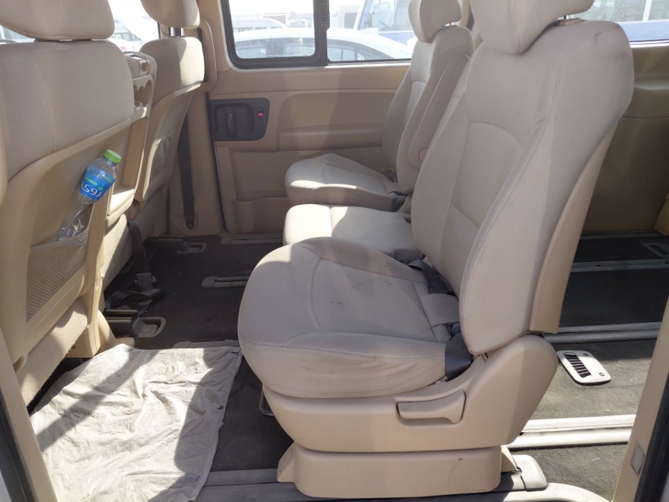 Hyundai H1  2021 image