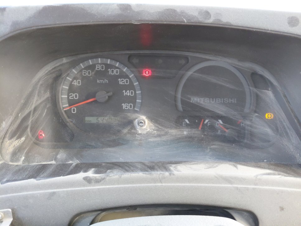 Mitsubishi Rosa FUSO 2013 image