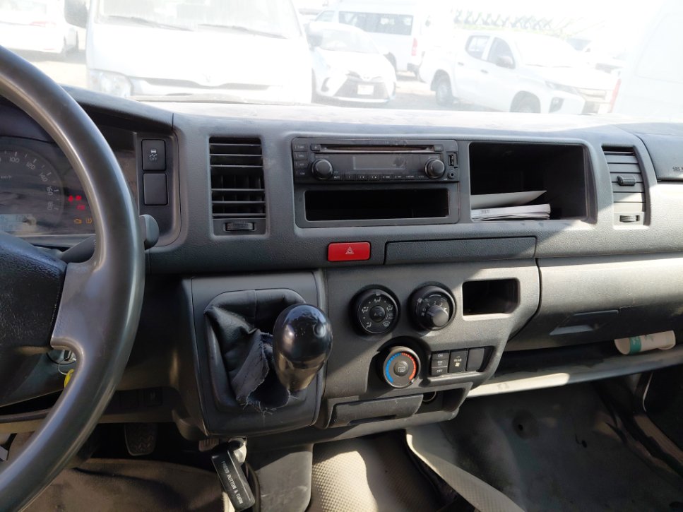 تويوتا هايس  2017 image