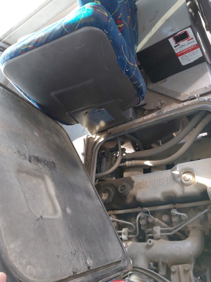 Mitsubishi Rosa FUSO 2013 image