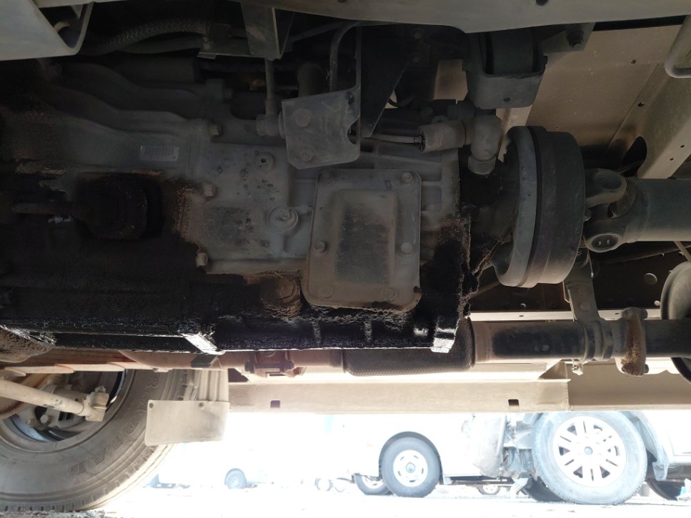 Mitsubishi Rosa FUSO 2013 image