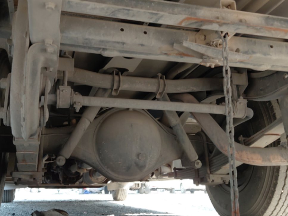 Mitsubishi Rosa FUSO 2013 image