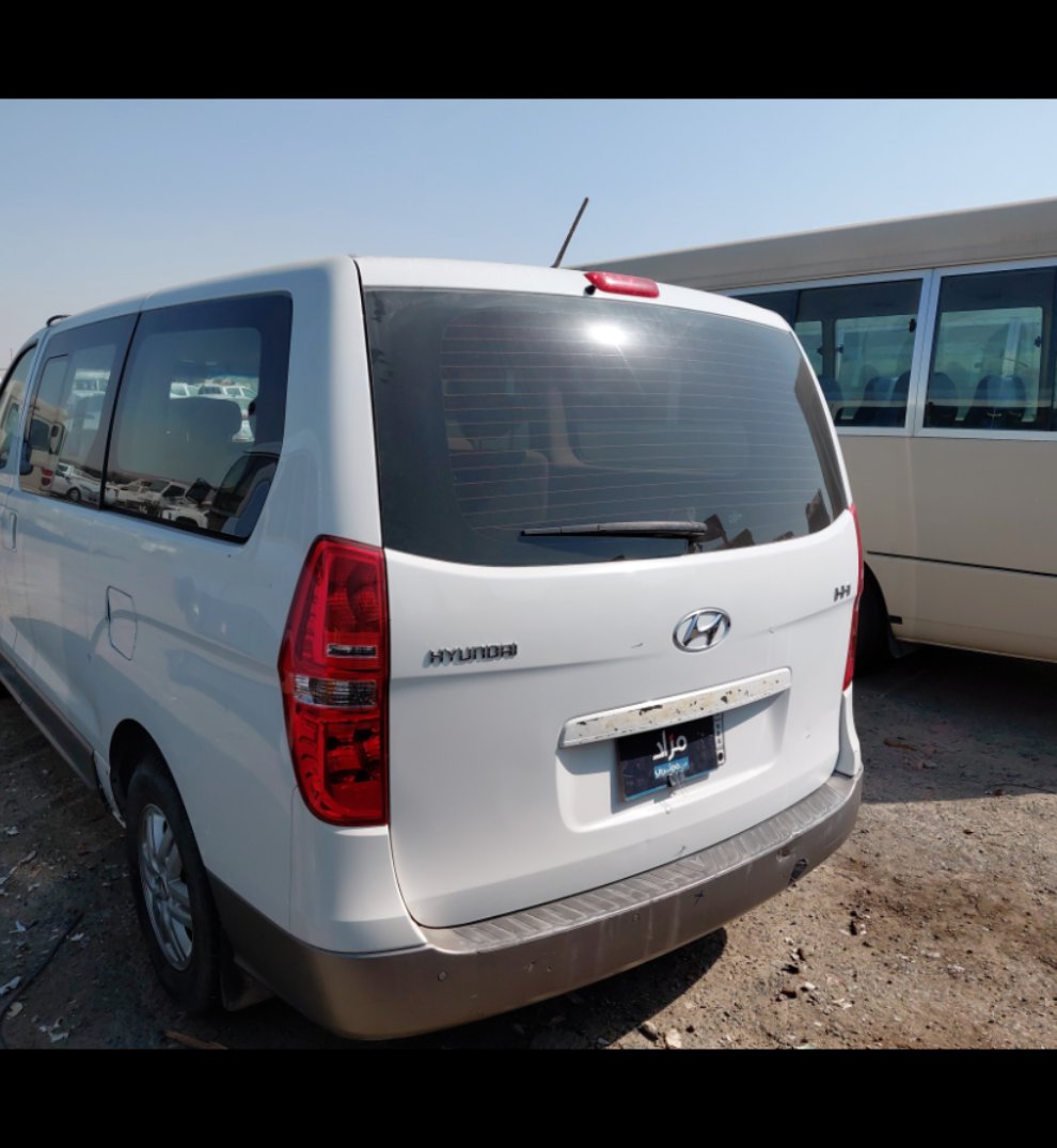 Hyundai H1  2021 image