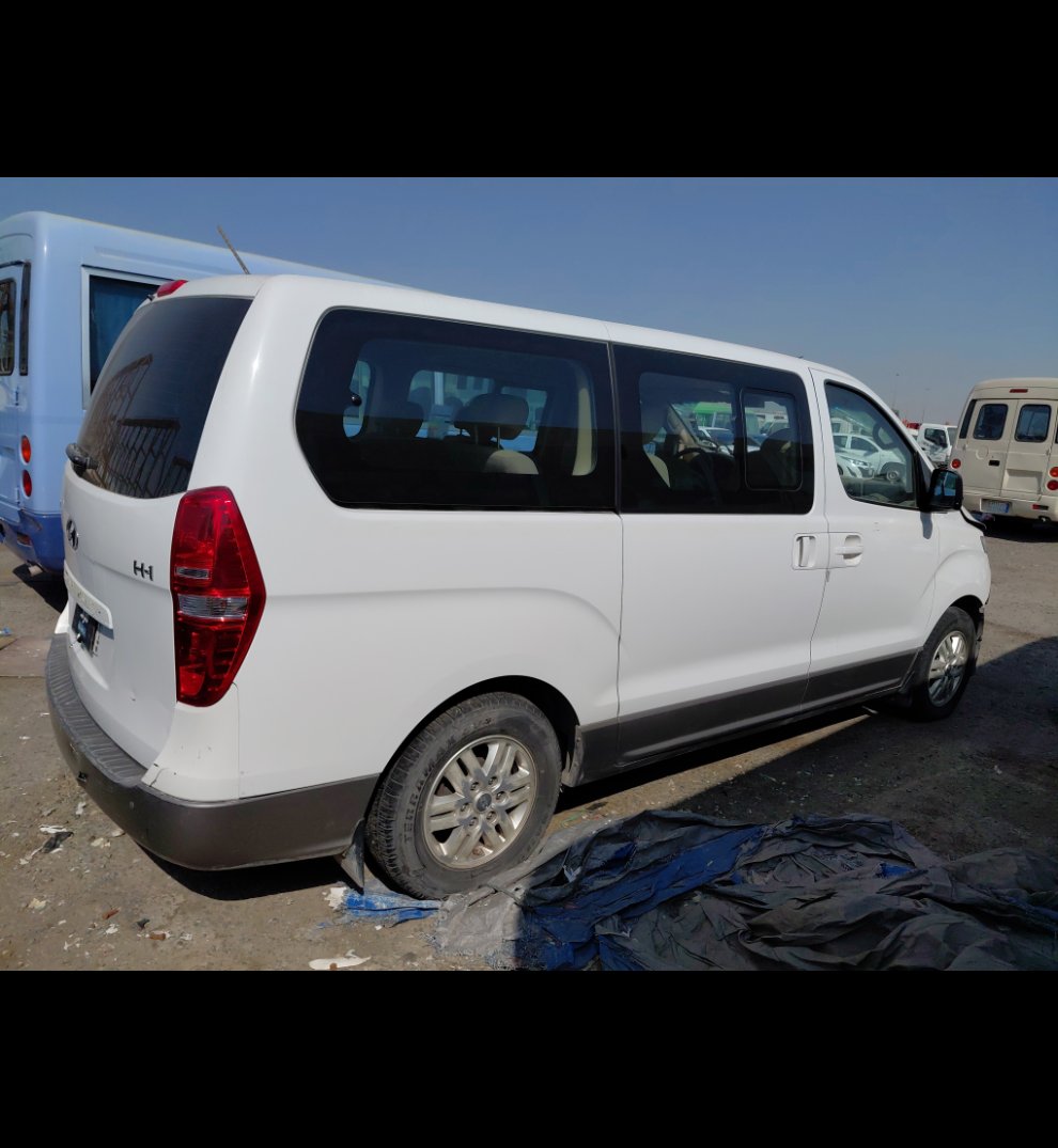 Hyundai H1  2021 image