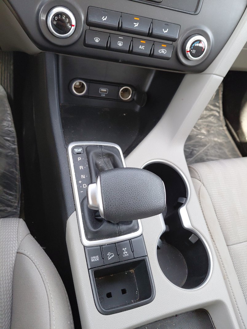 كيا سبورتاج LX AWD 2022 image