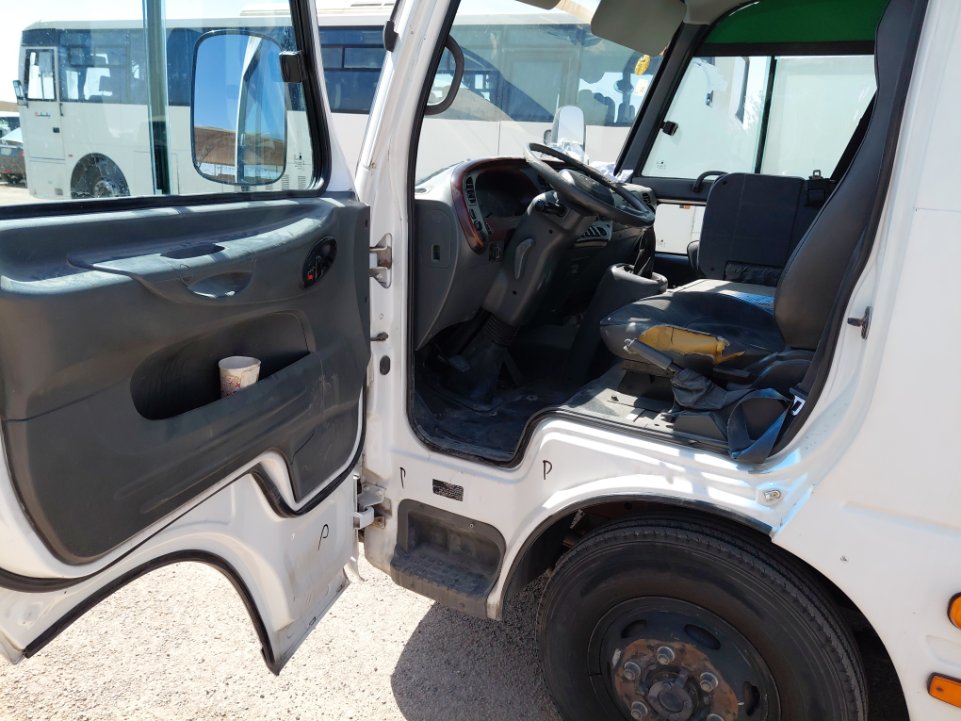 Hyundai County  2016 image