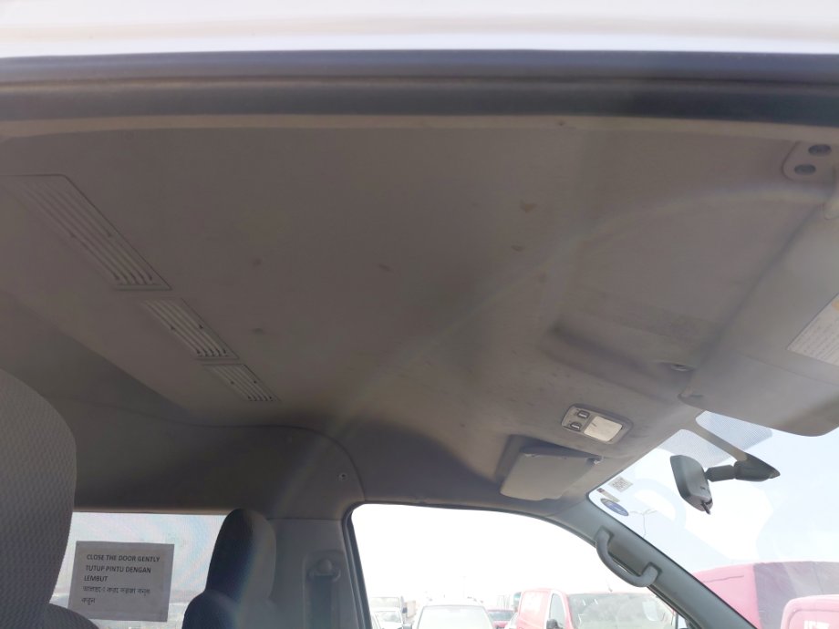 نيسان NV350 Urvan  2020 image