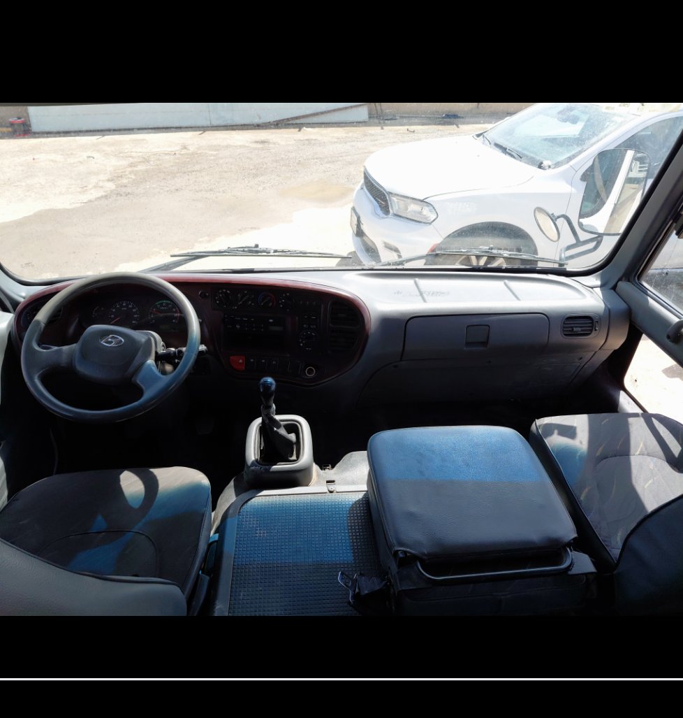 Hyundai County  2016 image