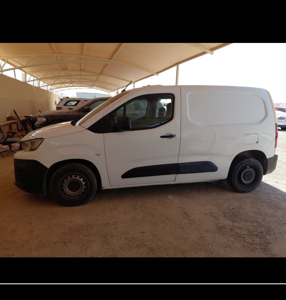 Peugeot  Partner  2023 image