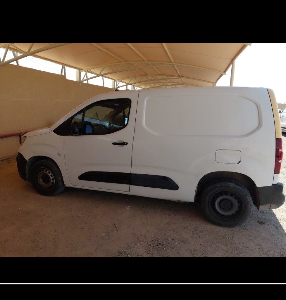 Peugeot  Partner  2023 image