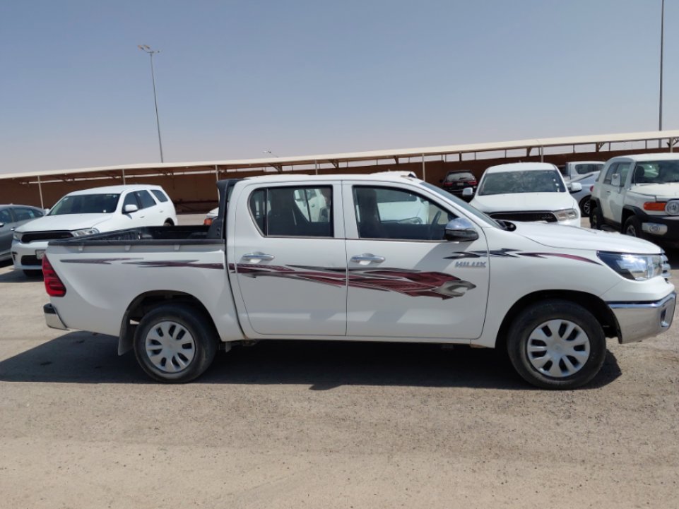 تويوتا هايلكس  2023 image