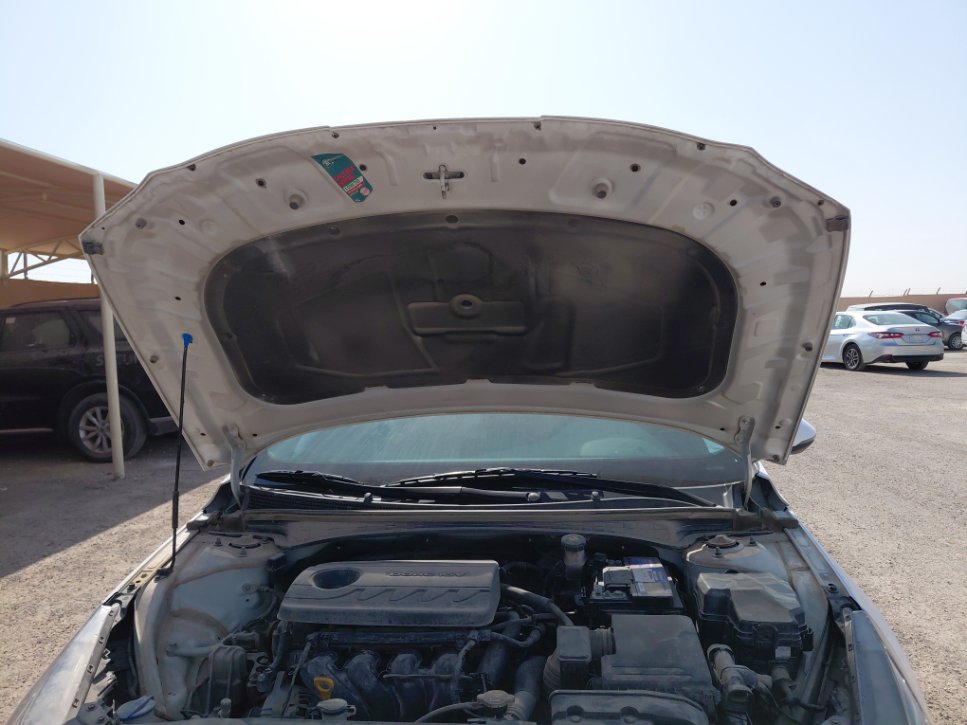 Hyundai Elantra  2021 image