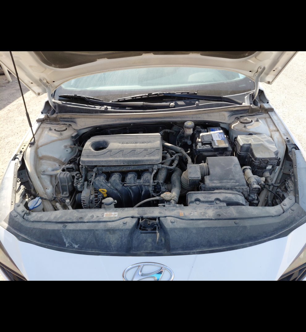 Hyundai Elantra  2021 image