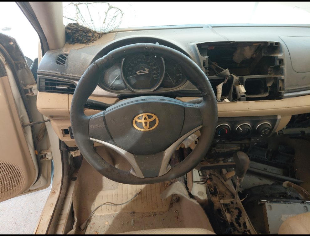 تويوتا يارس  2015 image