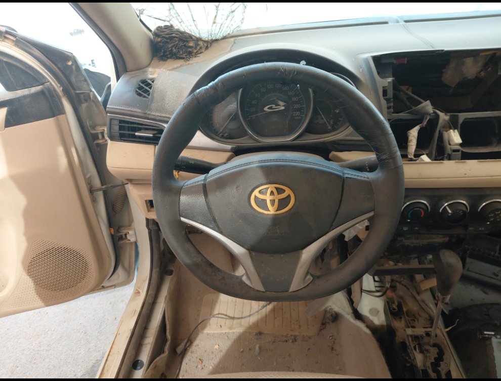 تويوتا يارس  2015 image