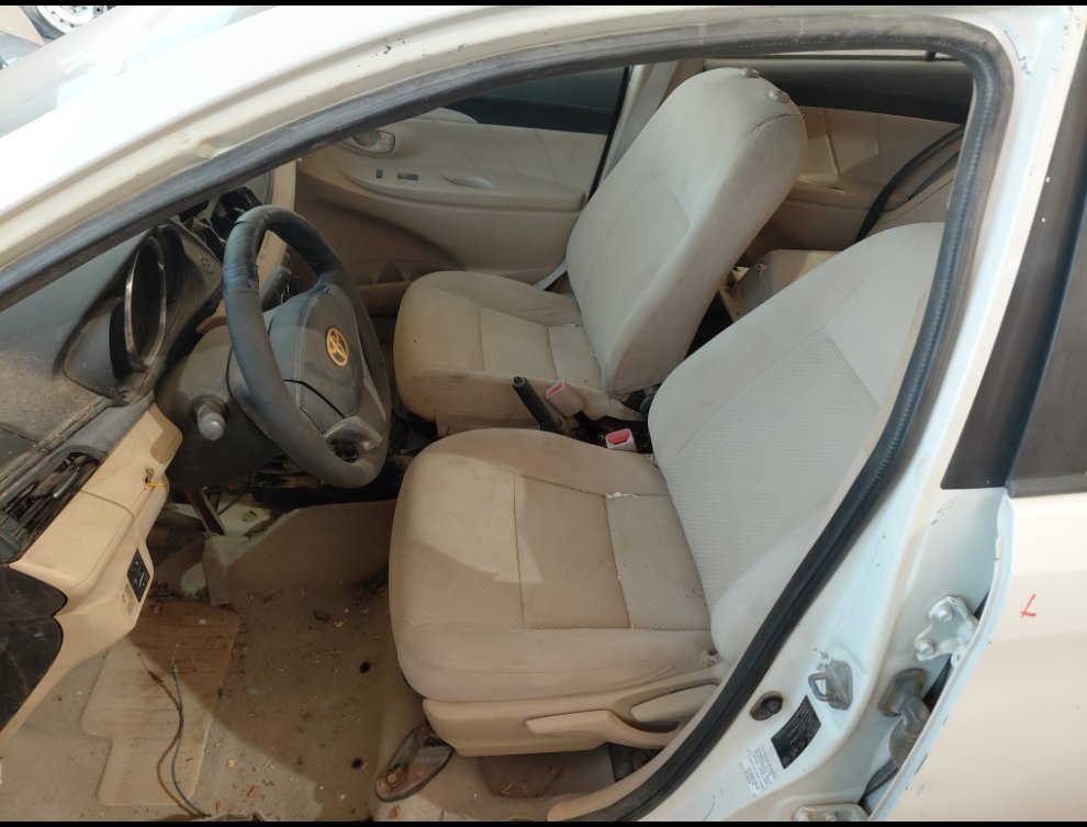 تويوتا يارس  2015 image