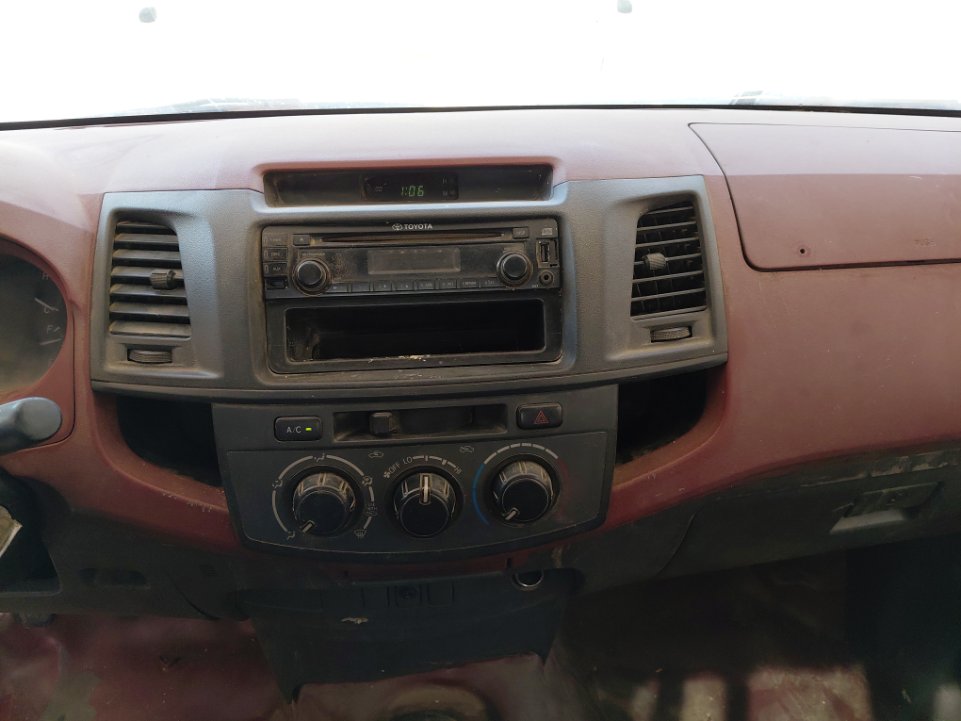 تويوتا هايلكس  2013 image