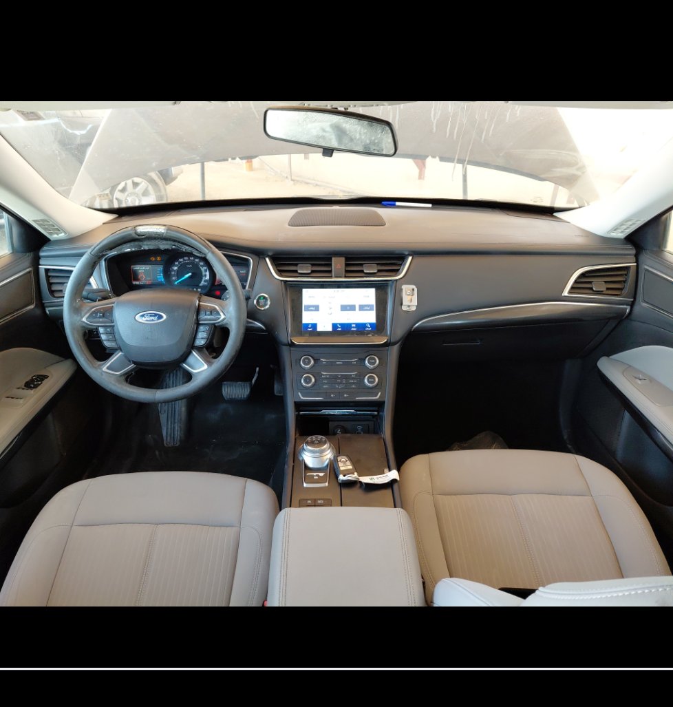 Ford Taurus  2020 image